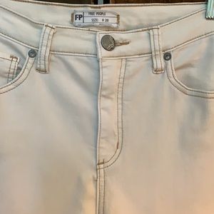 FREE PEOPLE SKINNY JEANS—OFF WHITE! MINT MINT!